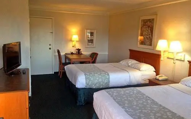 La Quinta Inn Houston Baytown West