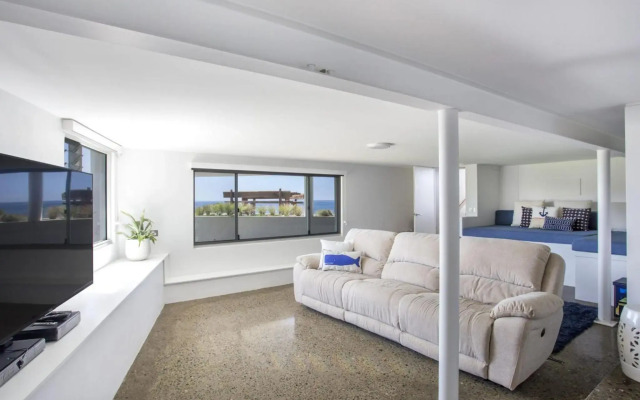 Harrington Crescent 43 Bawley Point