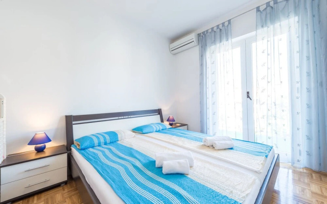 Angela Apartments