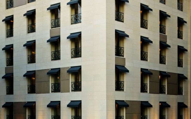 Witt Istanbul Hotel вид на фасад