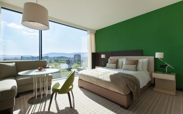Crowne Plaza Geneva by IHG
