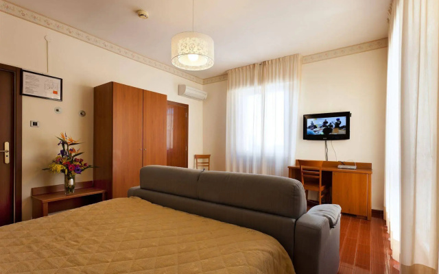 Parking Hotel Giardino