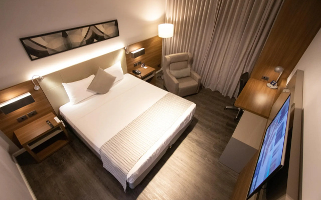 JL Hotel by Bourbon