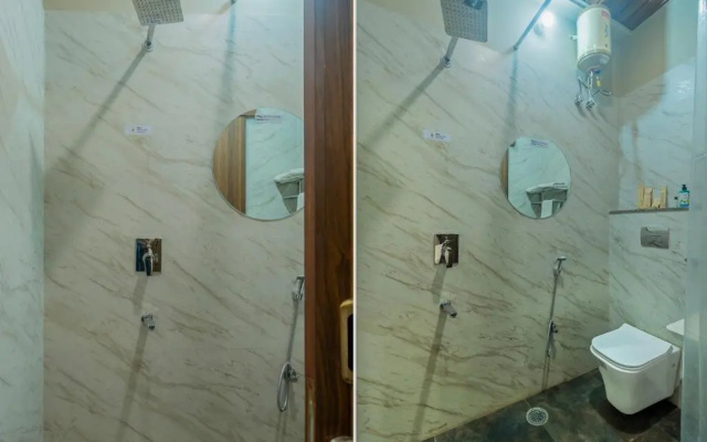 Treebo Aashirwad Bliss Inn With Swimming Pool