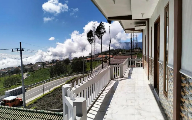 Bromo Seruni Guesthouse