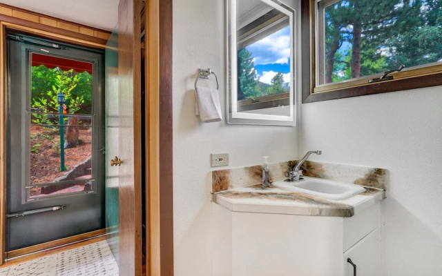 4925 Pike Unit 3