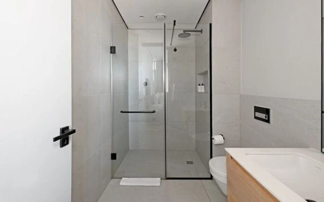 Quiet 2-bed Green Point Retreat Rooftop Pool