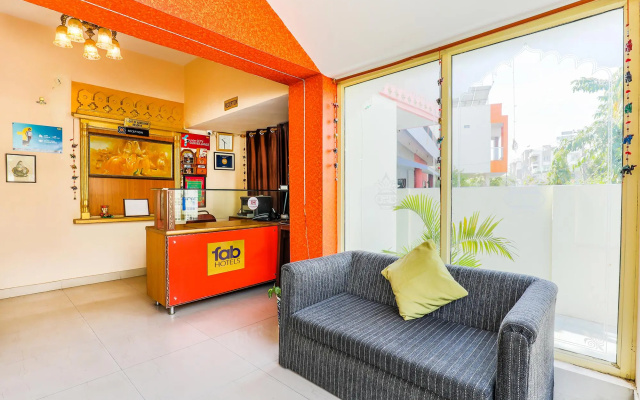 Fabhotel Jaipur Villa