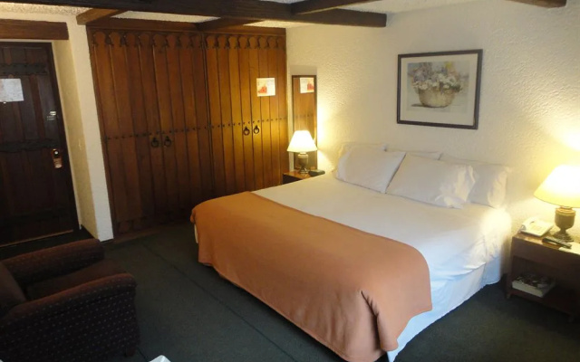 Hotel La Mansión
