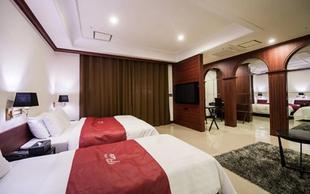 Floce Hotel