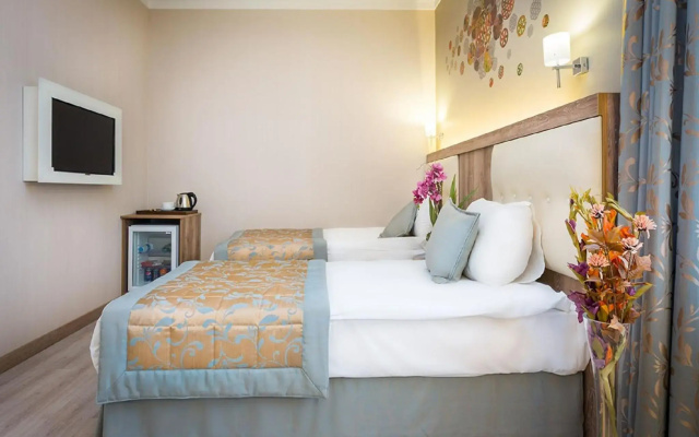 Fatih Hotel Corner