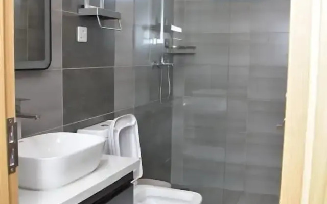 Lux Suites Indesign Park Apartments