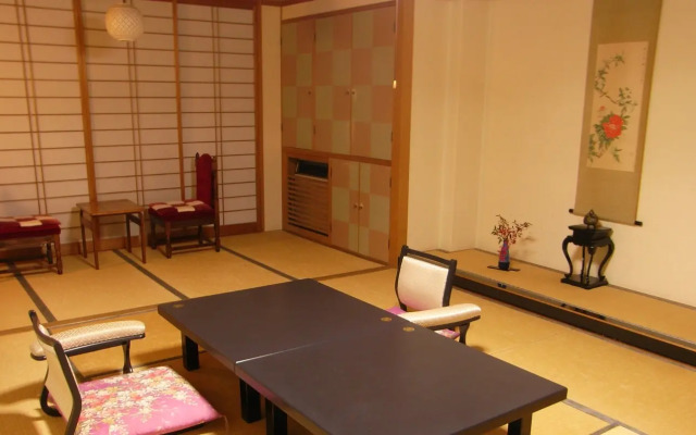 Kanouya