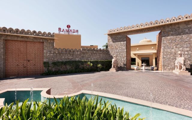 Отель Ramada Resort Kumbhalgarh вид на фасад