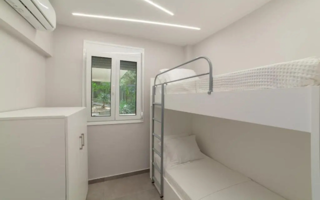 Althea Suites by Travel Pro Services- Nea Moudania Halkidiki