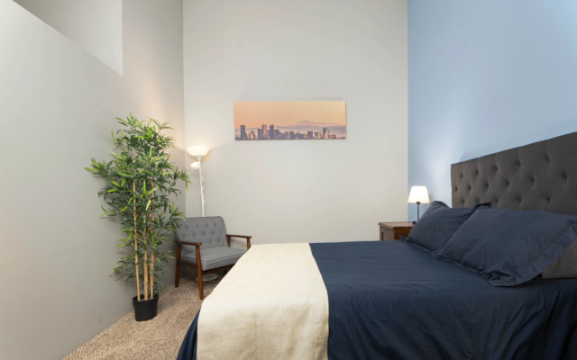 Downtown Denver Loft Style 2BR Apartment