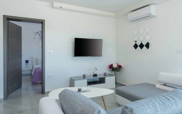 Nice Home in Hreljici With Wifi and 3 Bedrooms