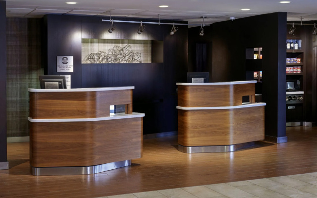 Sonesta Select Kansas City Airport Tiffany Springs