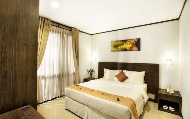 Summer Hills Hotel