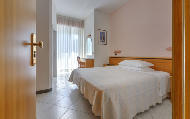 Hotel Excelsior