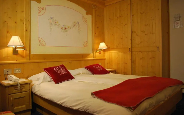 Piccolo Hotel