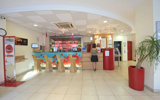 ibis Pau Centre