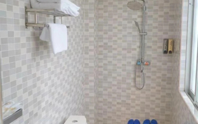 Juyuan Business Hostel