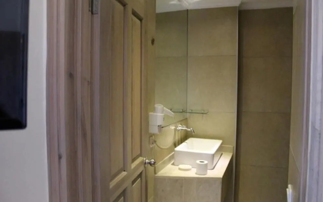 Castle Inn Boutique Hotel