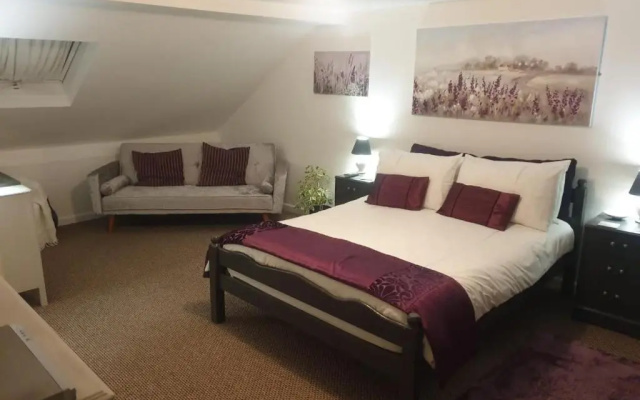 Marjune Guest House