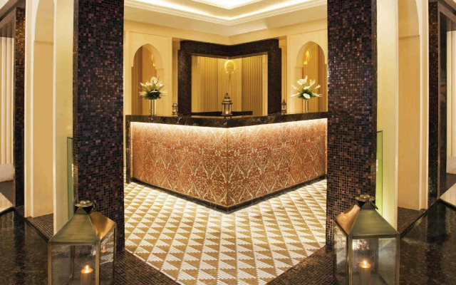 Hilton New Delhi Noida Mayur V