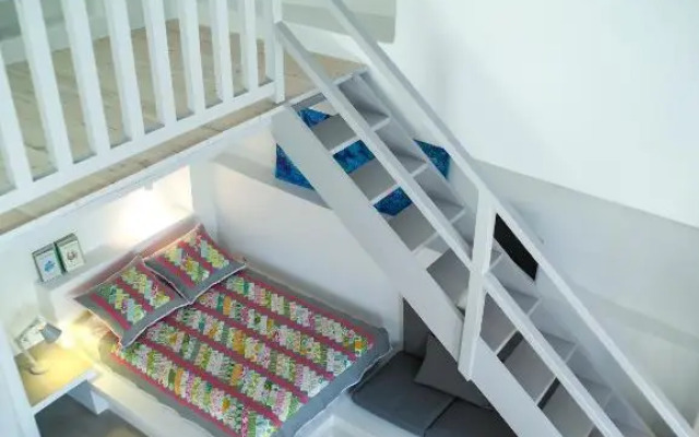 Tutti Blu Tinos Living Space