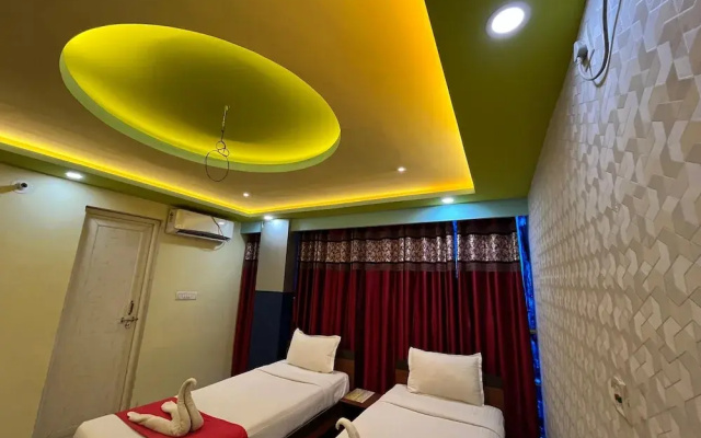 The Ritz By OYO Rooms