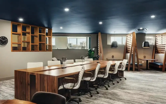 Luxury Apartments by Hyatus White Plains