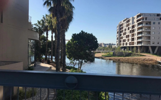 The Island Club Apartment