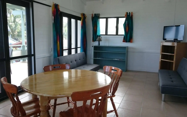 Aroa Beachside Resort