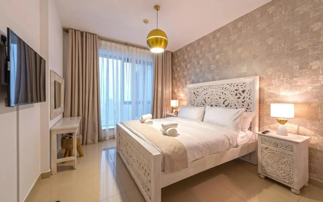 Spectacular 2BR With Burj Khalifa Fountain View