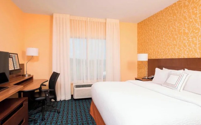Fairfield Inn & Suites