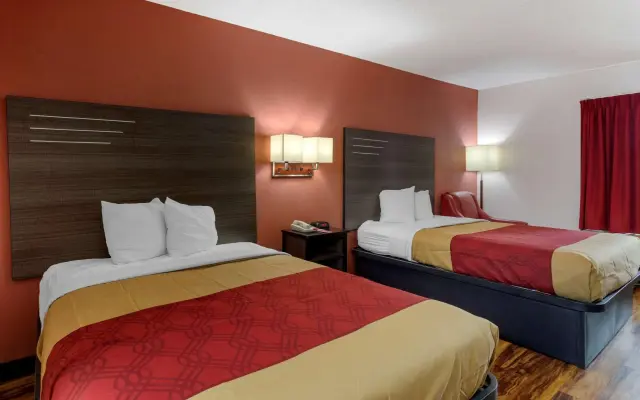 Econo Lodge Madison
