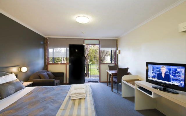 Lorne Coachman Inn