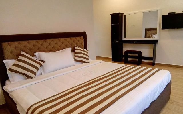 Hill Cool Hotel & Restaurant