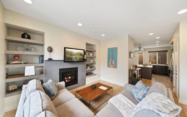Townhome near RiNo with Rooftop Patio