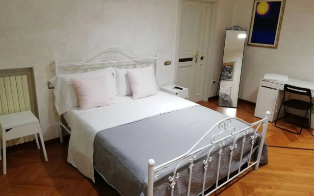 Naples Dome Suites