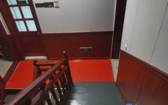 Zhenpin Apartment