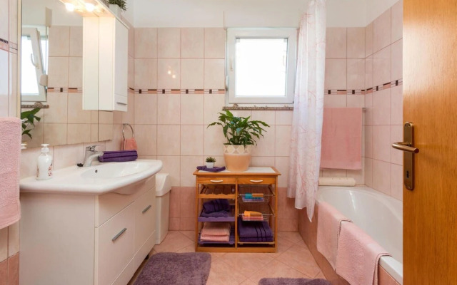 Amazing Home in Peroj With Wifi and 2 Bedrooms