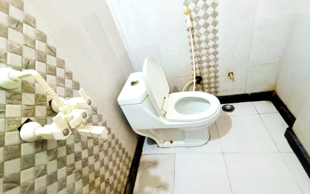Hotel Krishna Regency - near ISCKON