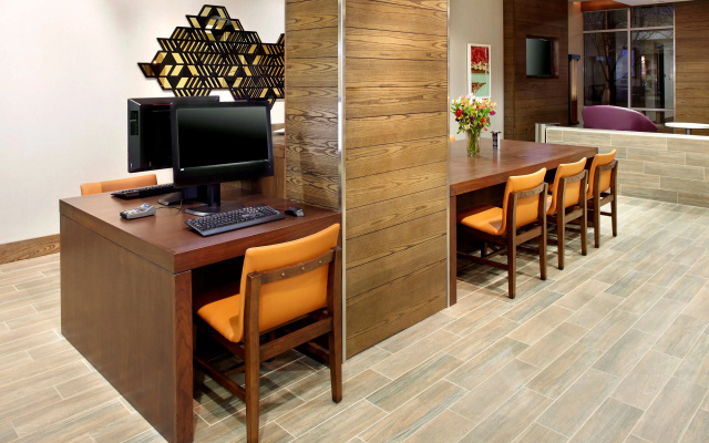 Hyatt House Denver/Lakewood at Belmar