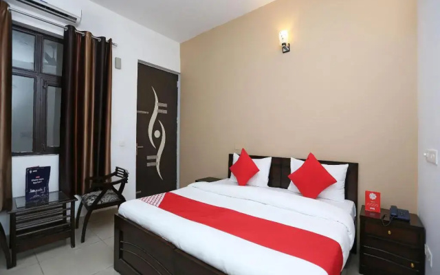 Mahak Residency By OYO Rooms