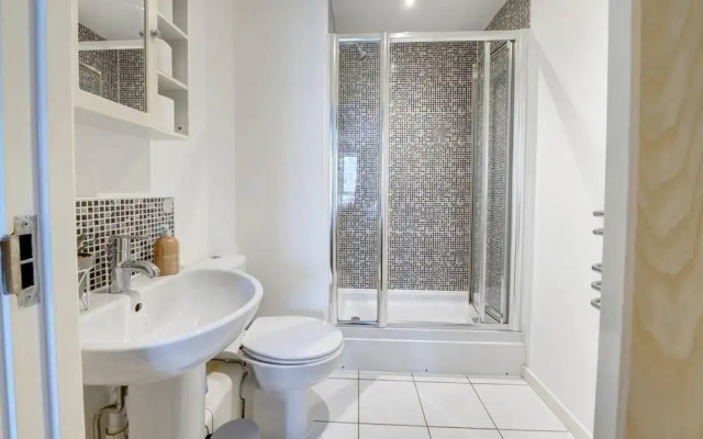 Citycentre - 2Br - Free Parking - Wifi - 2baths