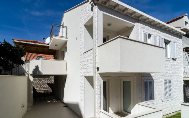 Apartment Ivan
