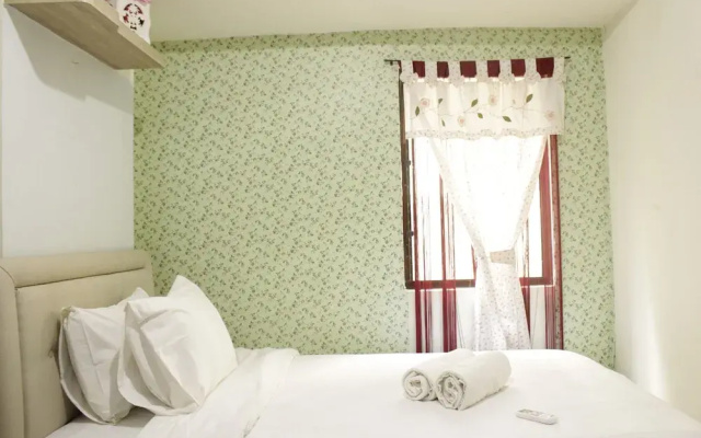 Stylish 1BR with Extra Room Gateway Ahmad Yani Cicadas Apartment